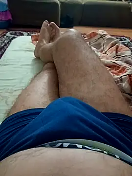 Snapshot of Vali1969 chatting on October 23, 4:16 pm Vali1969 online show from October 23, 4:16 pm