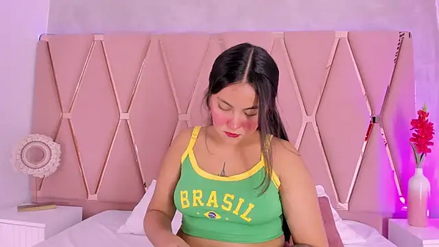 Emily Black1 online show from June 20, 1:43 am