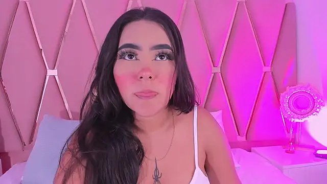 Emily Black1 online show from April 9, 11:33 pm