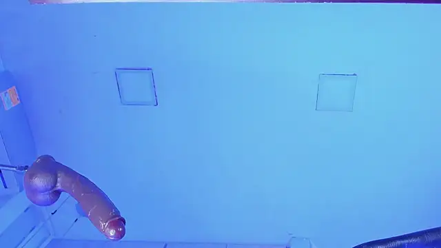 ValentinoMoreti online show from November 23, 6:12 am