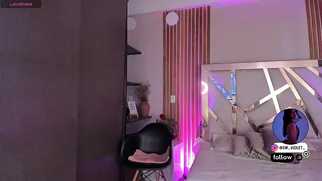 sweetviolet   online show from April 14, 12:32 pm