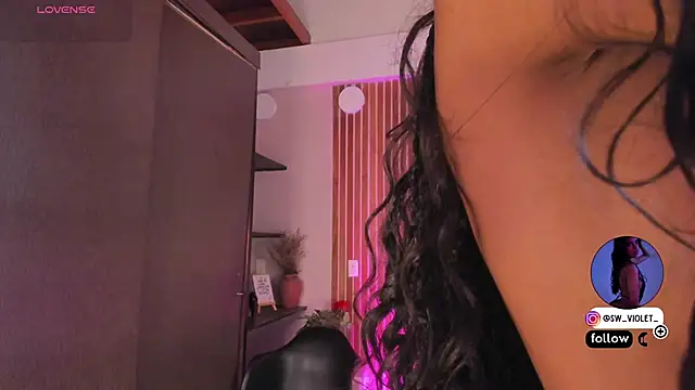 sweetviolet   online show from May 22, 12:36 pm