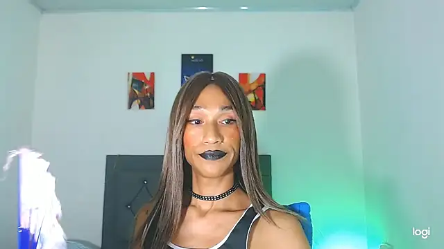 red veltet online show from March 17, 11:41 pm