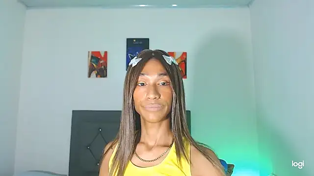 red veltet online show from March 18, 5:47 pm