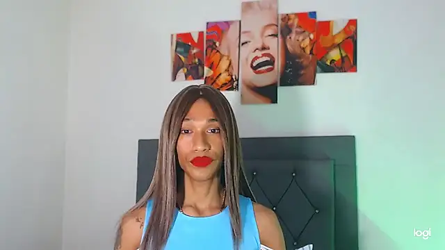 red veltet online show from April 4, 10:44 am