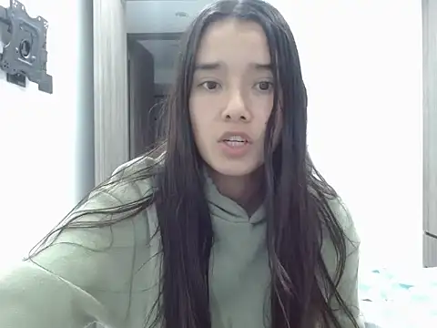  luna 777 online show from April 2, 3:02 am