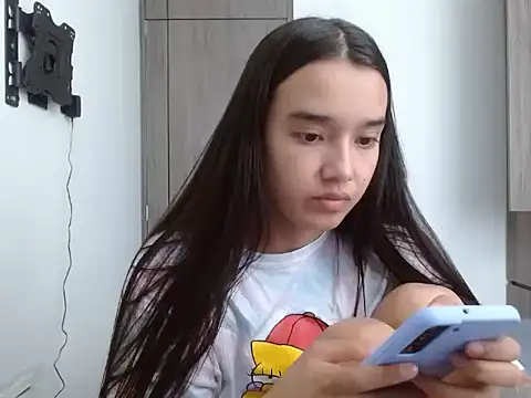  luna 777 online show from April 22, 2:24 pm