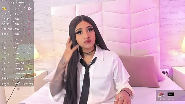 Snapshot of goth_tasha chatting on November 6, 11:58 am goth tasha online show from November 6, 11:58 am