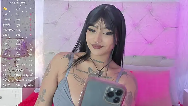 goth tasha online show from February 6, 7:21 pm