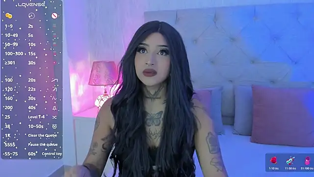 Snapshot of goth_tasha chatting on June 10, 12:06 pm goth tasha online show from June 10, 12:06 pm