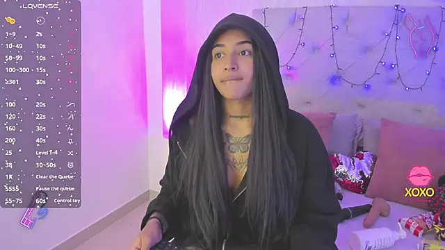 Snapshot of goth_tasha chatting on October 22, 7:35 pm goth tasha online show from October 22, 7:35 pm