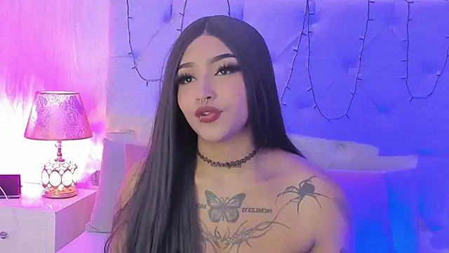 Snapshot of goth_tasha chatting on November 13, 8:02 pm goth tasha online show from November 13, 8:02 pm