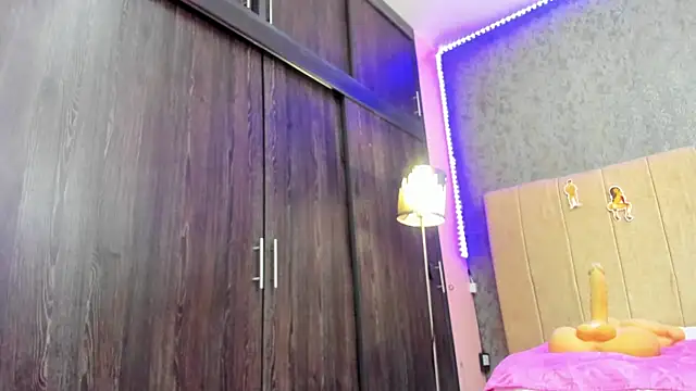 ava-am online show from December 23, 2:11 am