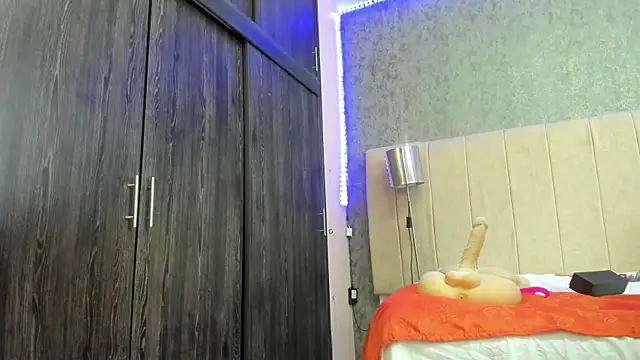 ava-am online show from January 17, 1:31 am