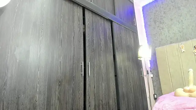 ava-am online show from December 22, 2:11 am