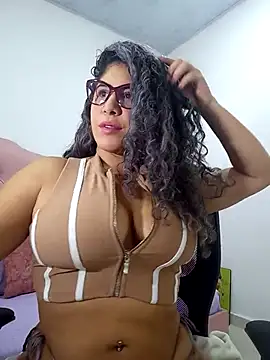 Lilith 30 online show from September 9, 4:11 am