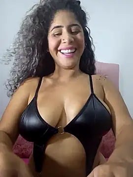 Lilith 30 online show from November 4, 3:27 pm