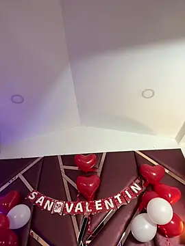 DanielaMedinaa online show from February 10, 11:15 pm