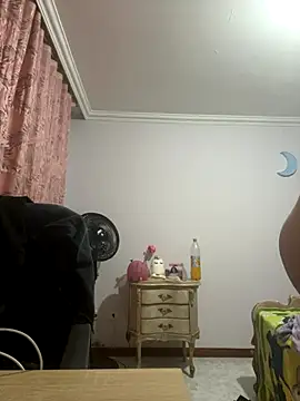 Snapshot of MaxxxSteil chatting on December 22, 12:55 am MaxxxSteil online show from December 22, 12:55 am