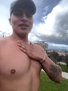 Snapshot of MaxxxSteil chatting on September 18, 9:18 pm MaxxxSteil online show from September 18, 9:18 pm