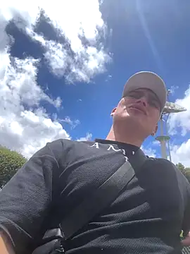 Snapshot of MaxxxSteil chatting on September 14, 4:51 pm MaxxxSteil online show from September 14, 4:51 pm