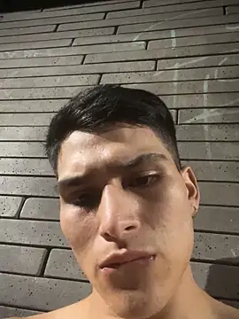 Snapshot of MaxxxSteil chatting on March 21, 1:13 am MaxxxSteil online show from March 21, 1:13 am