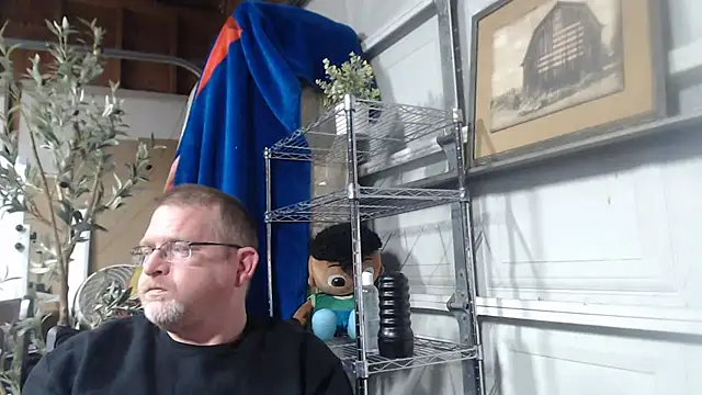 Randomoldguy615 online show from February 28, 1:15 am