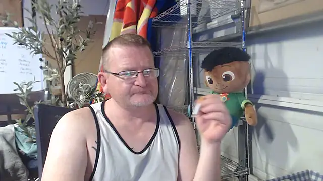 Randomoldguy615 online show from March 19, 12:48 am