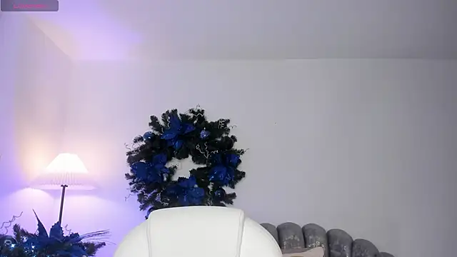 Ivyy Moon  online show from December 17, 4:06 am