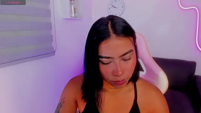 Snapshot of Ivyy_Moon_ chatting on September 9, 2:54 am Ivyy Moon online show from September 9, 2:54 am