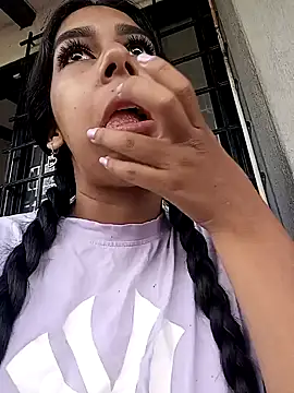 AnnieGibbyns online show from May 13, 12:34 pm