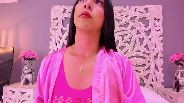 AnnieGibbyns online show from July 8, 8:42 pm