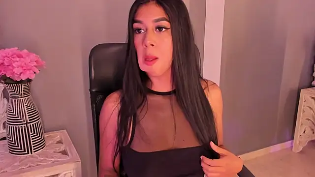 AnnieGibbyns online show from February 19, 8:28 pm