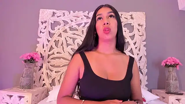 AnnieGibbyns online show from April 15, 6:34 pm