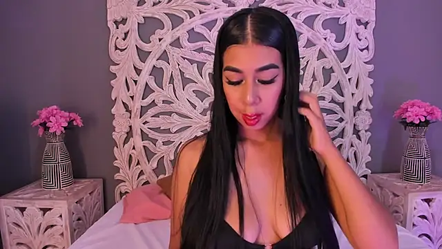 AnnieGibbyns online show from November 23, 2:38 pm