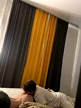 kisssssssss online show from November 6, 5:11 am