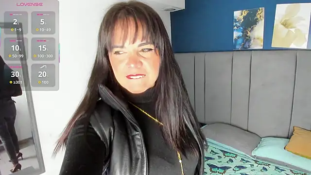 laura hotties online show from October 15, 1:08 pm
