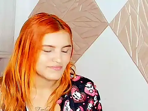 ZaraRousse online show from January 11, 8:27 pm