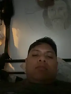 Snapshot of flaco16 chatting on October 25, 11:27 pm flaco16 online show from October 25, 11:27 pm