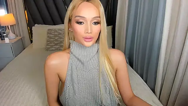 KylieSonique online show from January 9, 5:14 am