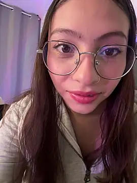 Dirty-Bunnyyy online show from April 28, 3:11 am