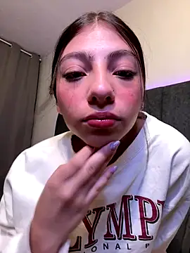 Dirty-Bunnyyy online show from October 29, 6:12 am