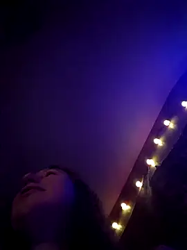 Seductivefoxyxh online show from September 9, 8:13 am