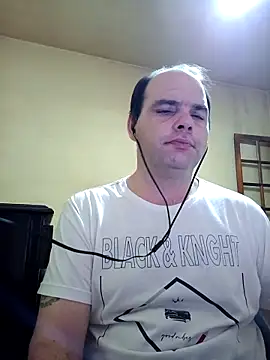 Jovissoares7ye online show from April 18, 2:25 am