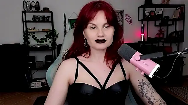 Della Ideal online show from April 19, 5:14 pm