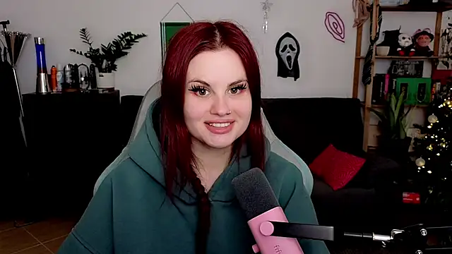 Della Ideal online show from January 5, 6:11 pm