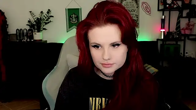 Della Ideal online show from February 10, 6:51 pm