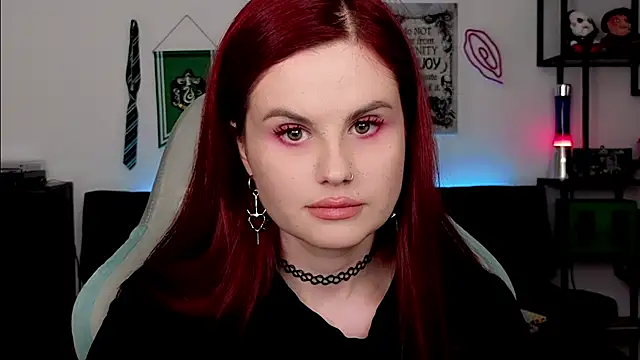 Della Ideal online show from March 17, 6:22 pm