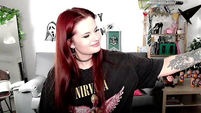 Della Ideal online show from October 28, 9:41 am