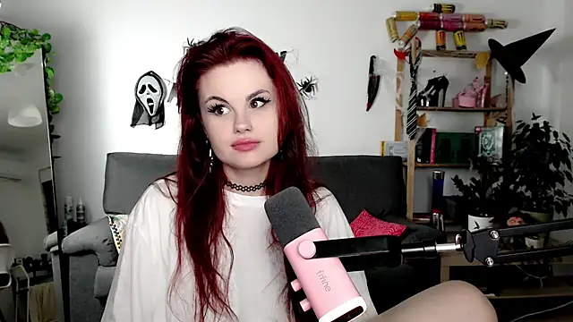 Della Ideal online show from October 22, 5:01 pm